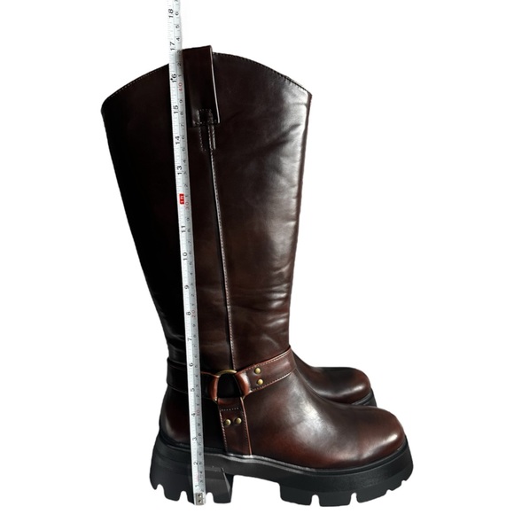 NEW PrettyLittleThing Women’s Brown Cleated Sole Buckle Mid-Calf Boot Size 10 - Picture 12 of 14